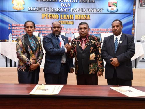 Berita Video: Rapat pleno luar biasa Majelis Rakyat Papua & Majelis Rakyat Papua Barat