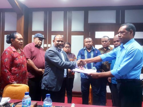 Berita Video: Membawah aspirasi eks OPM, Komisi I DPRD Kabupaten Biak Numfor bertemu MRP