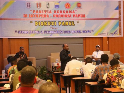 MRP dan DPR Papua Hadiri Diskusi Panel Organisasi Cipayung di Jayapura