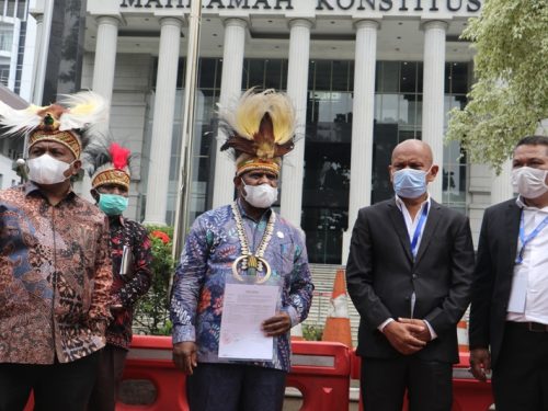 Belum 2 Bulan Disahkan, UU Otsus Papua Digugat ke MK