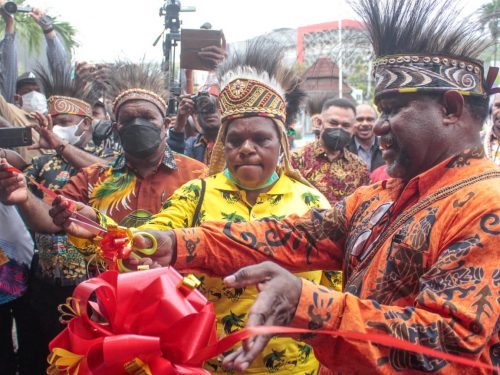 Berita Video: Jelang Hari Budaya Ke-16, Majelis Rakyat Papua Gelar Pameran Budaya Dan Pentas Seni