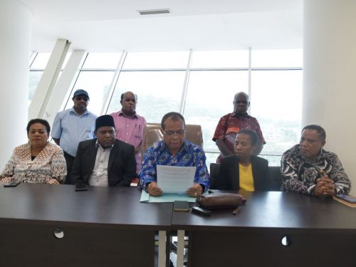 Pendapat MRP Provinsi Papua Menganggapi Pernyataan Pelecehan Saudara Ismail Asso Terhadap Uskup Jayapura